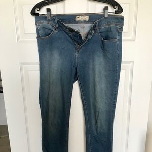 Free People Skinny Jeans Sz 29 (like 30/31)